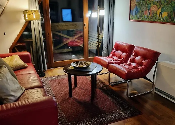 アパート Chotarz